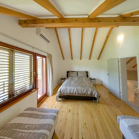 Casa Dellˇ Amore Villa บีฮัช ภายนอก รูปภาพ
