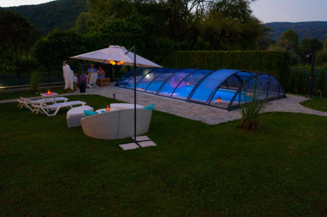 Casa Dellˇ Amore Villa บีฮัช ภายนอก รูปภาพ