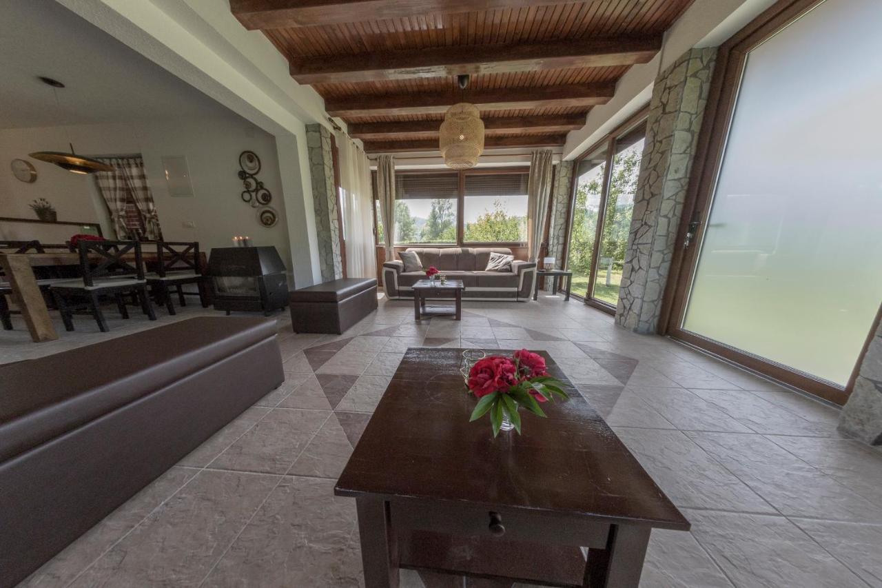 Casa Dellˇ Amore Villa บีฮัช ภายนอก รูปภาพ