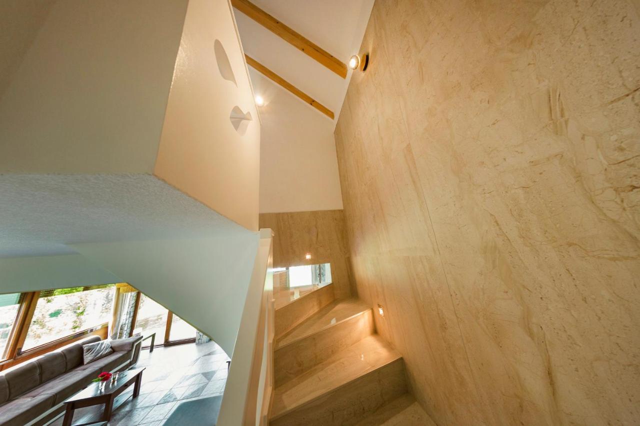 Casa Dellˇ Amore Villa บีฮัช ภายนอก รูปภาพ