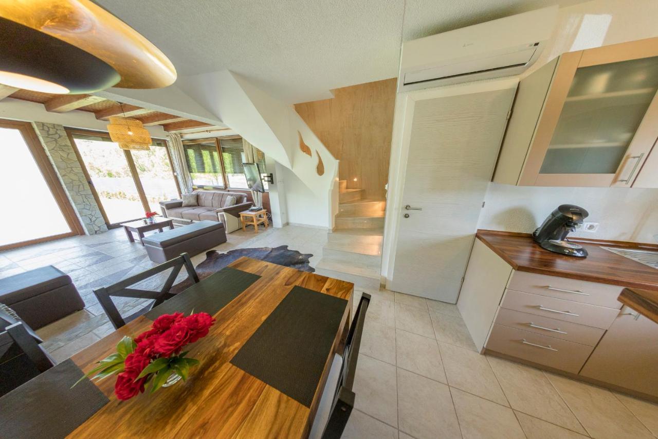 Casa Dellˇ Amore Villa บีฮัช ภายนอก รูปภาพ