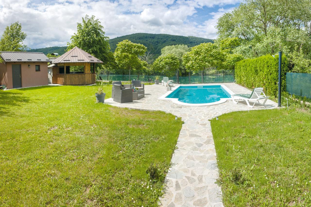 Casa Dellˇ Amore Villa บีฮัช ภายนอก รูปภาพ